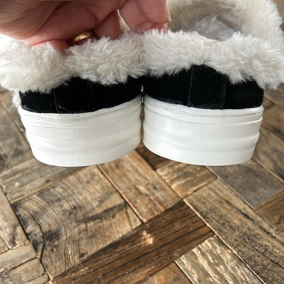 Minnetonka Women’s Zella Clog Mule Shoes NWT - Picture 3 of 9